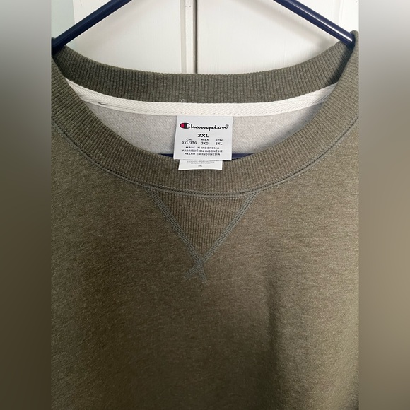 Champion Khaki Sweatshirt, 3XL (runs true to size, if not a little large) - Picture 2 of 6
